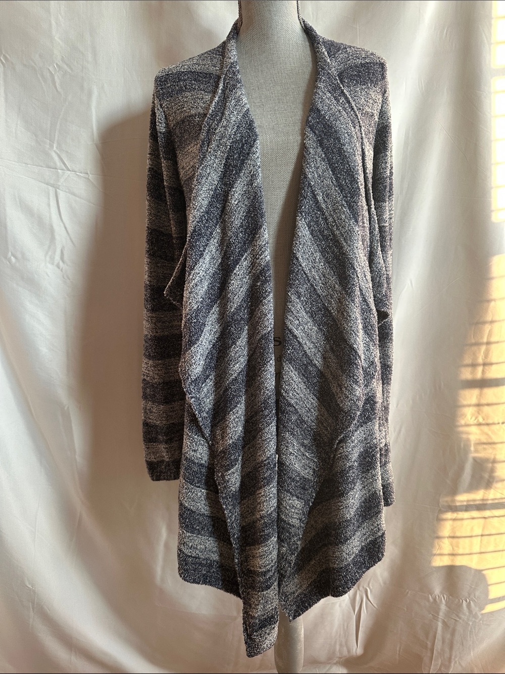 Barefoot Dreams Bamboo Chic Lite Blue Stripe Calypso Wrap